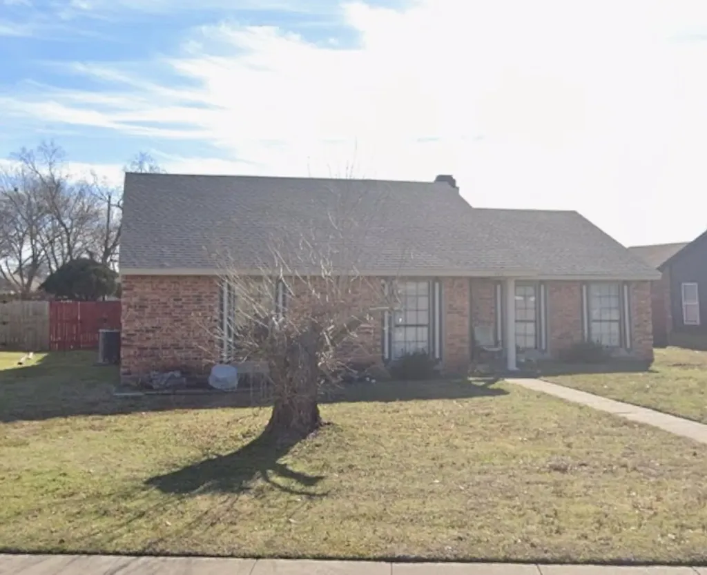 481 Weaver Street Cedar Hill TX 75104