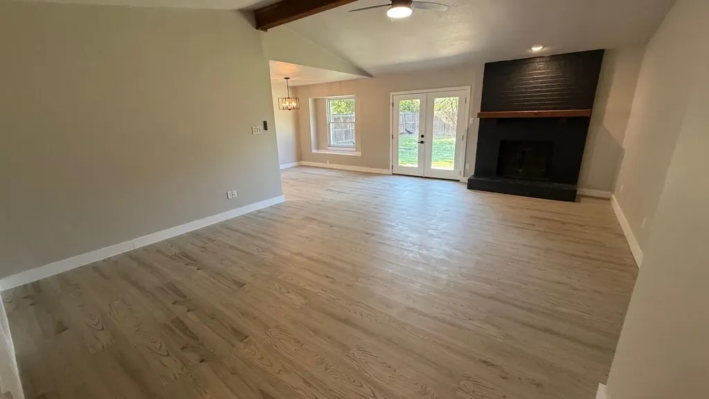 111 Iberis Court Arlington TX 76018