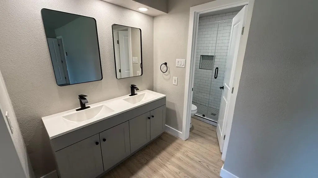 111 Iberis Court Arlington TX 76018
