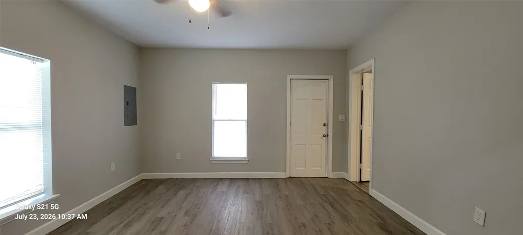 1006 S Chestnut Street Mckinney TX 75069