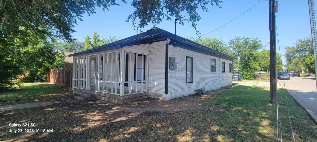 1006 S Chestnut Street Mckinney TX 75069
