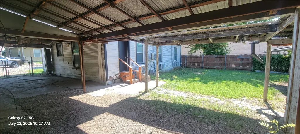 1006 S Chestnut Street Mckinney TX 75069