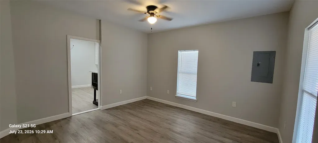1006 S Chestnut Street Mckinney TX 75069