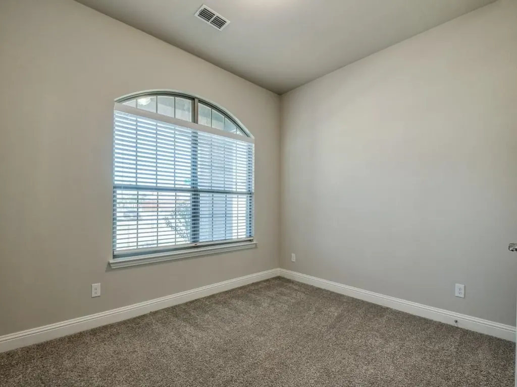 1112 Putman Drive Mckinney TX 75071