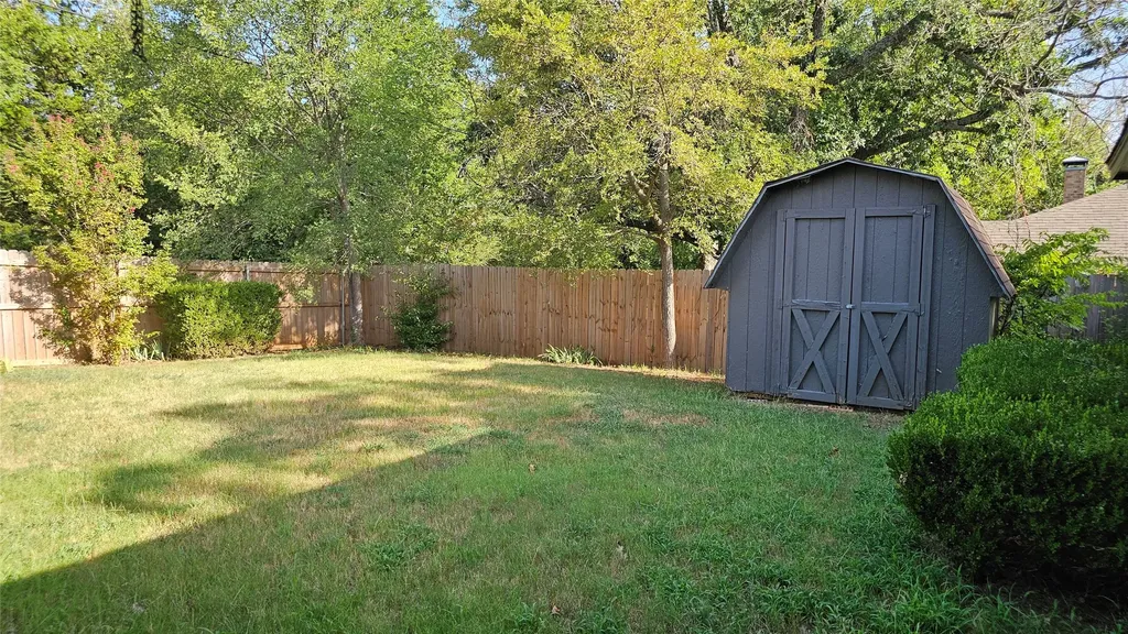 3009 Jennifer Avenue Denison TX 75020