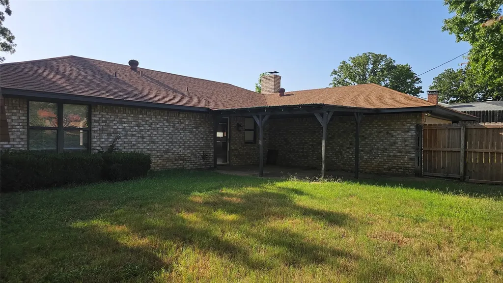 3009 Jennifer Avenue Denison TX 75020