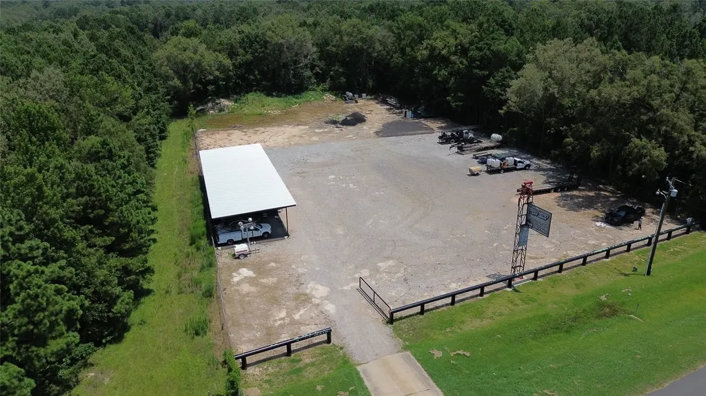 12545 Mansfield Road Keithville LA 71047