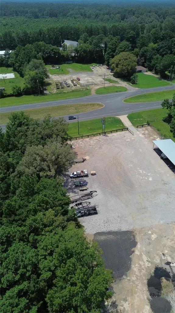 12545 Mansfield Road Keithville LA 71047