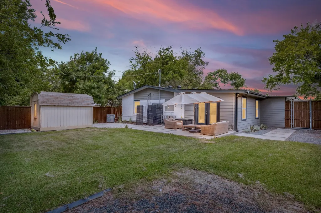6705 Santa Anita Drive Dallas TX 75214