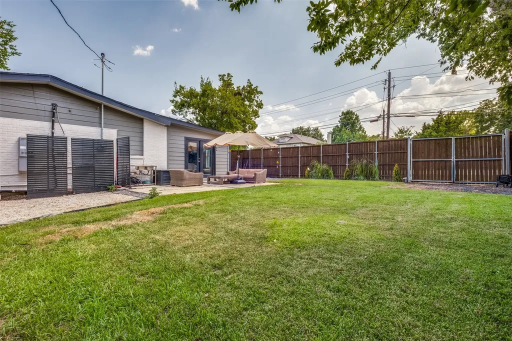 6705 Santa Anita Drive Dallas TX 75214