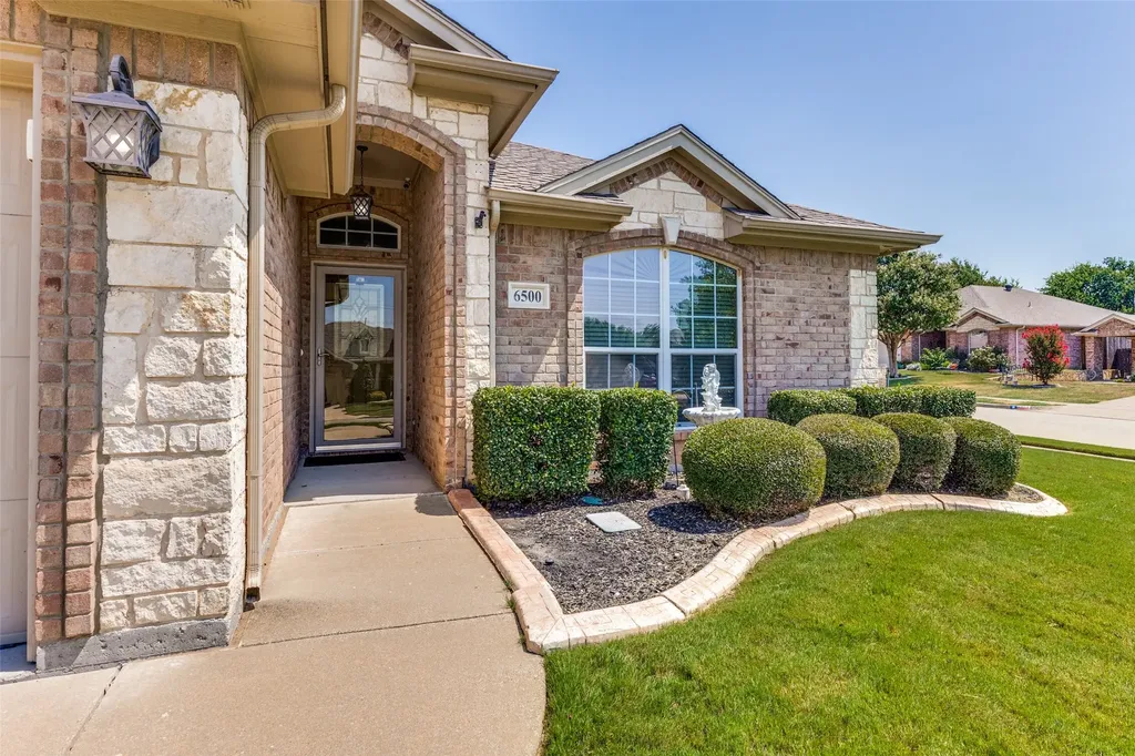 6500 Sierra Madre Drive Fort Worth TX 76179