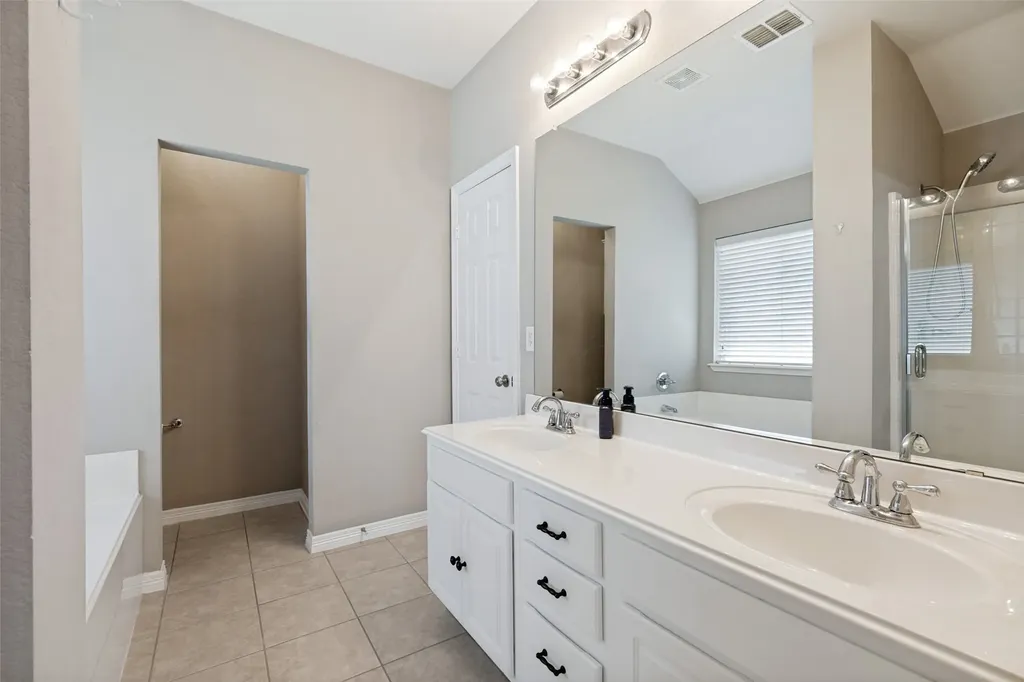 6500 Sierra Madre Drive Fort Worth TX 76179