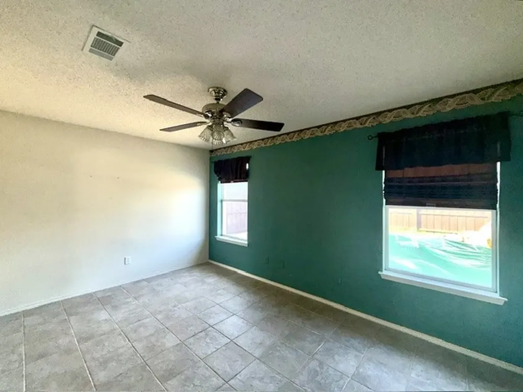 959 Aaron Drive Burleson TX 76028