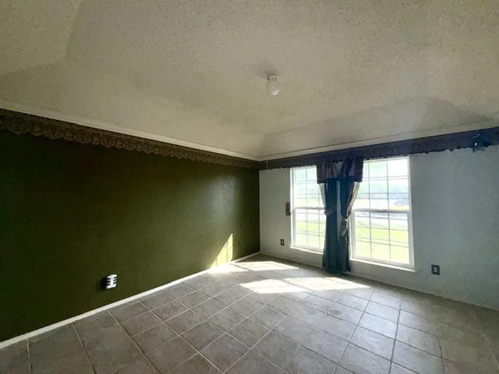959 Aaron Drive Burleson TX 76028