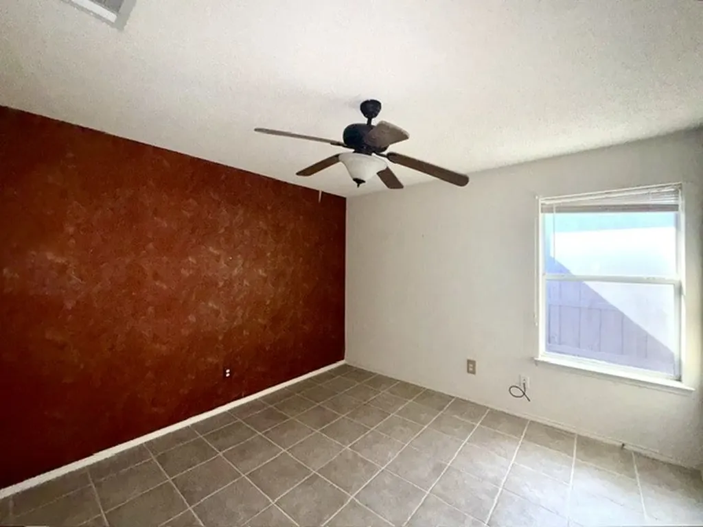 959 Aaron Drive Burleson TX 76028