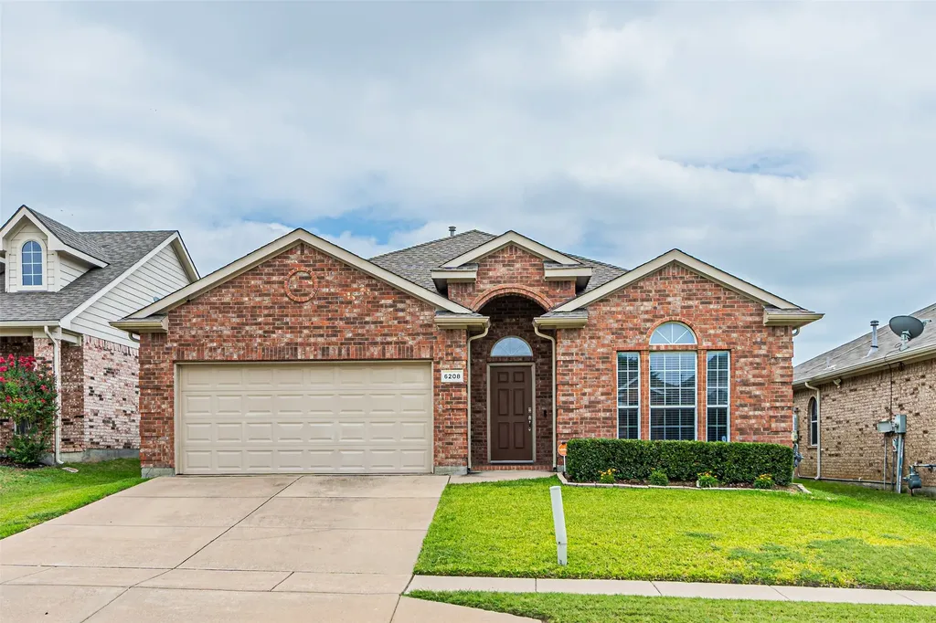 6208 Melanie Drive Fort Worth TX 76131