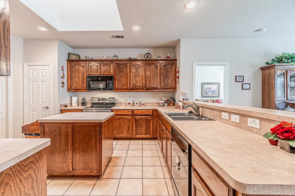 6208 Melanie Drive Fort Worth TX 76131