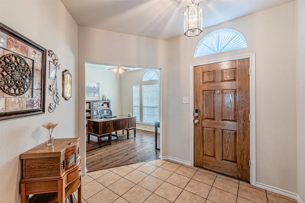 6208 Melanie Drive Fort Worth TX 76131