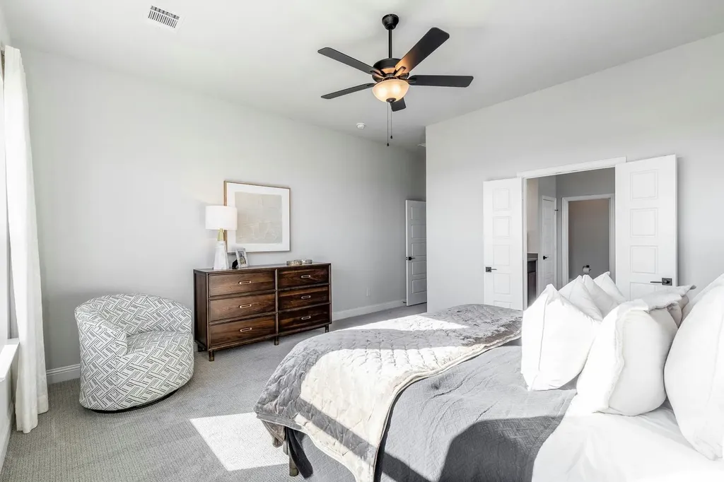 974 Richard Pittmon Drive Desoto TX 75115