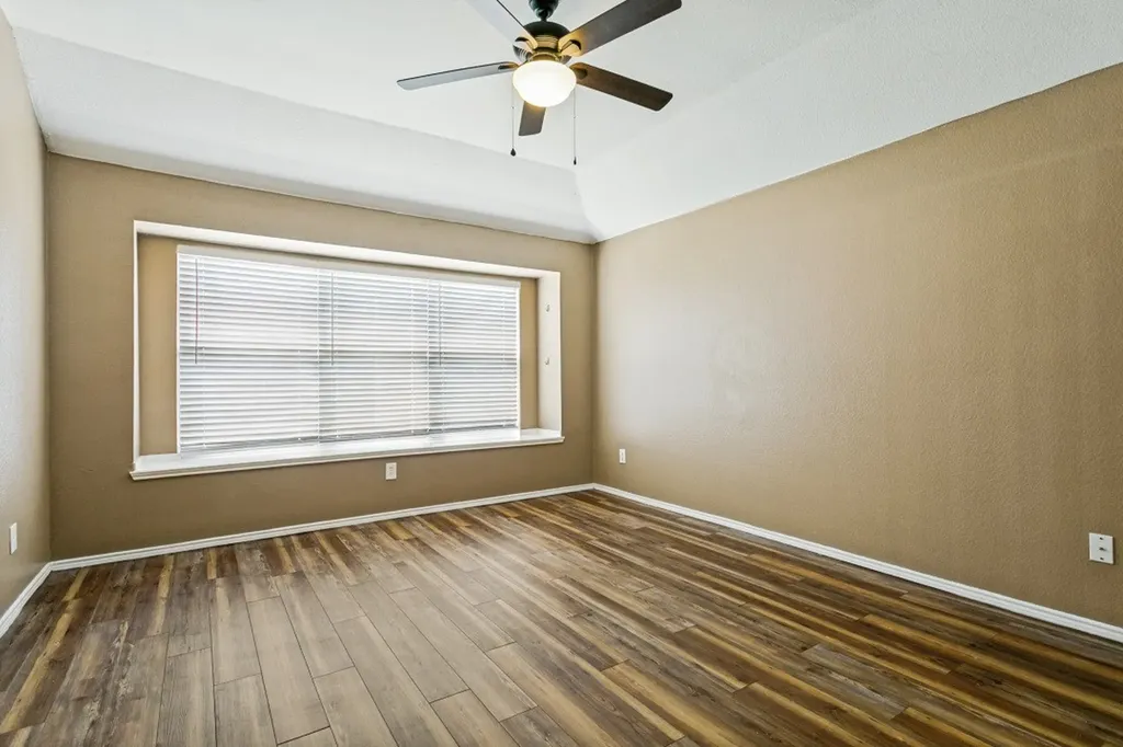 3012 Berkshire Lane Corinth TX 76210