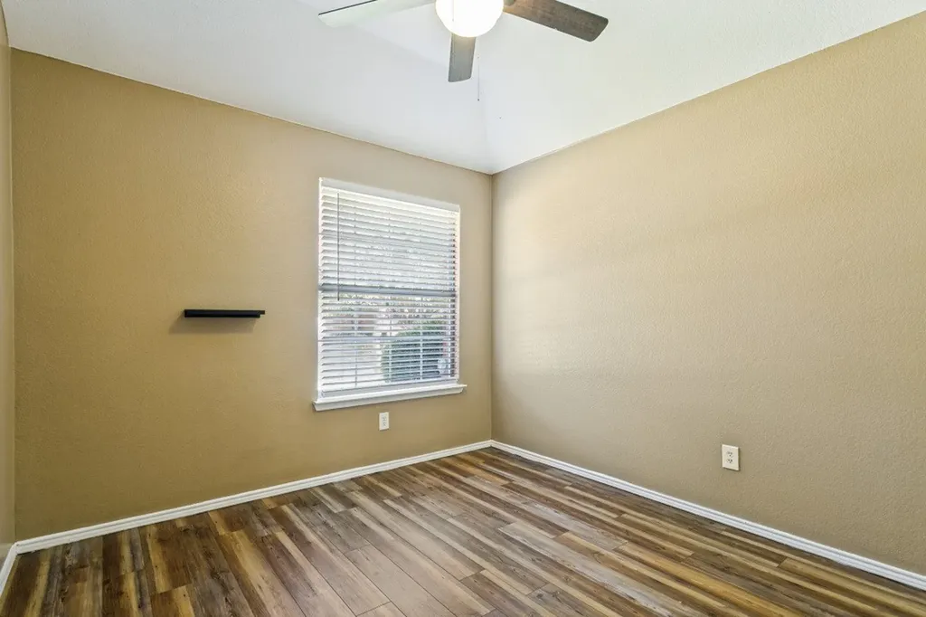 3012 Berkshire Lane Corinth TX 76210