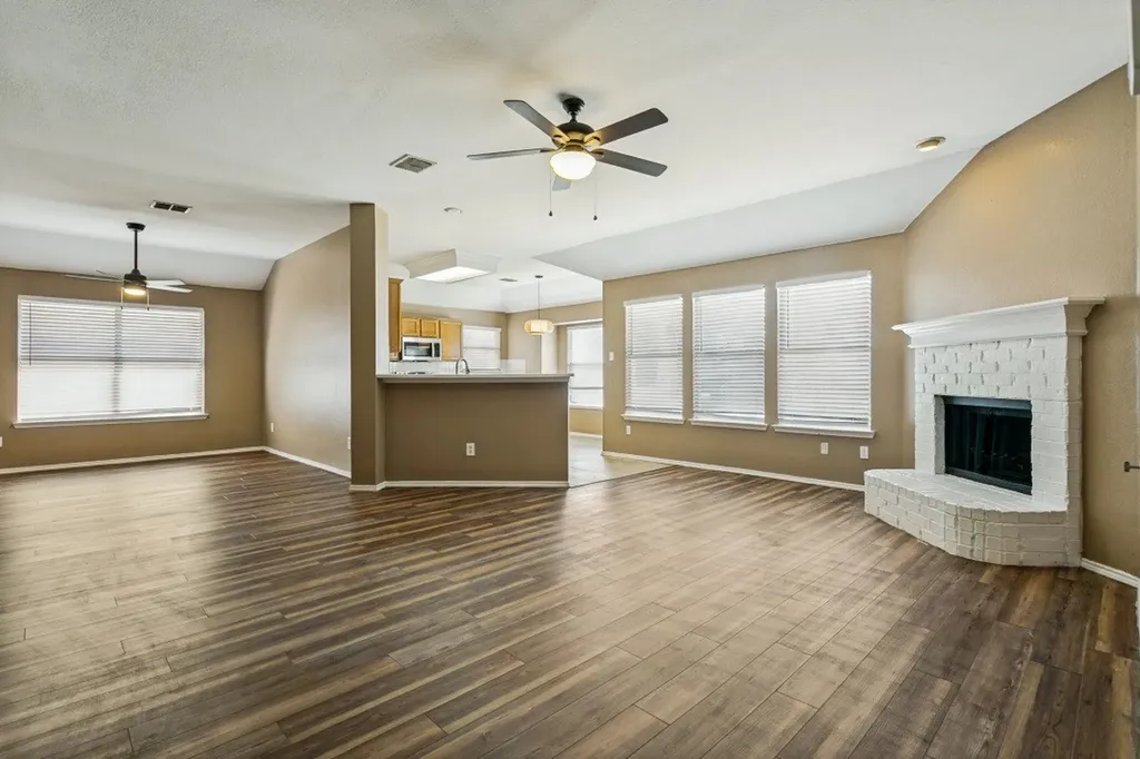 3012 Berkshire Lane Corinth TX 76210