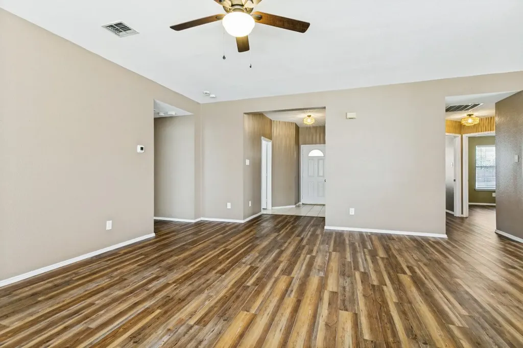 3012 Berkshire Lane Corinth TX 76210