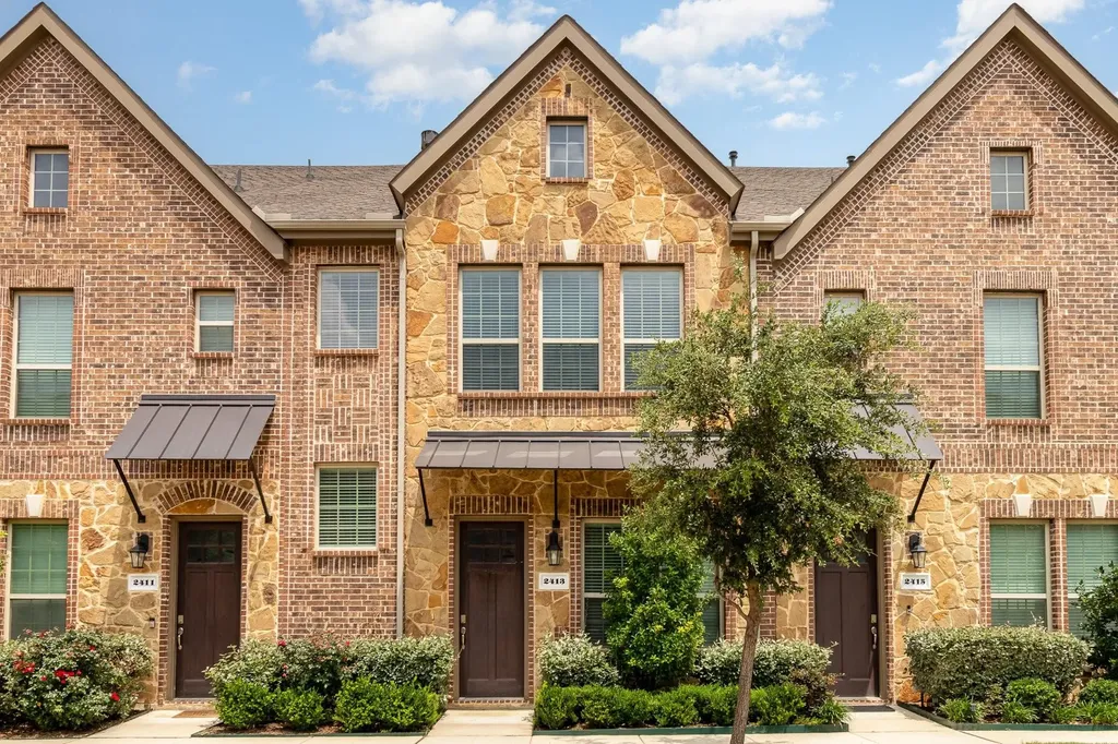 2413 Siskiyou Street Lewisville TX 75056