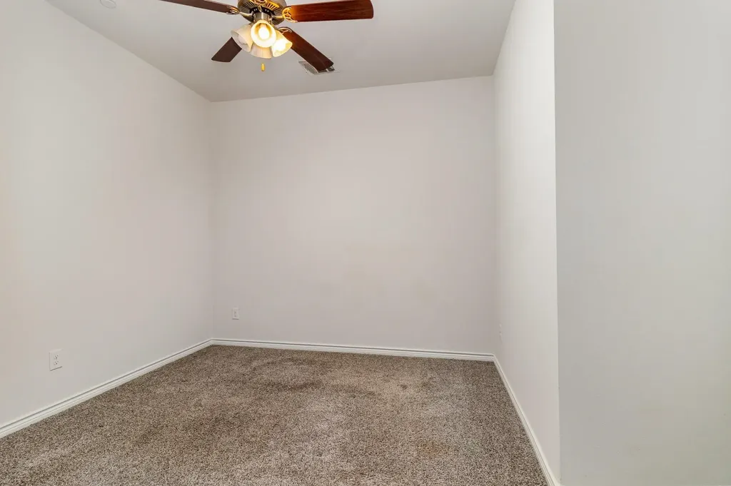 2413 Siskiyou Street Lewisville TX 75056