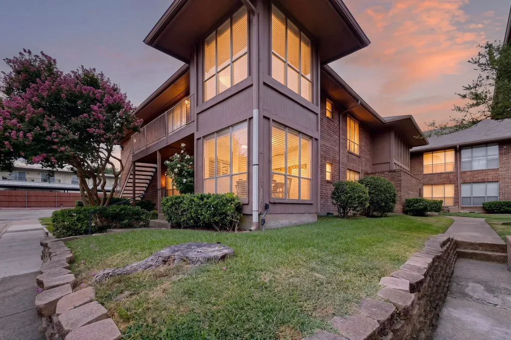 10530 Stone Canyon Road Dallas TX 75230
