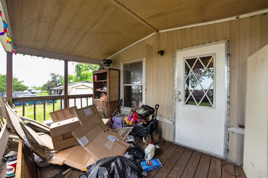 188 County Road 14300 Pattonville TX 75468