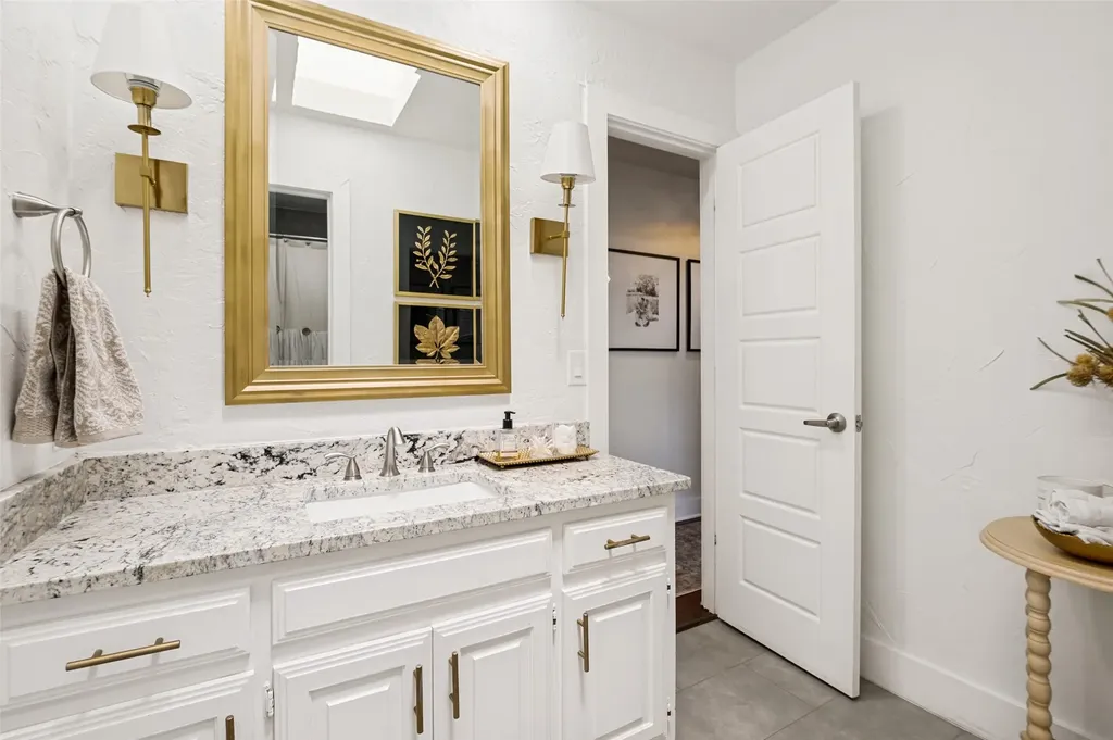 2269 Bunker Hill Circle Plano TX 75075