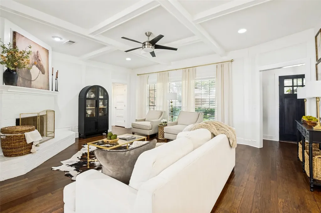 2269 Bunker Hill Circle Plano TX 75075