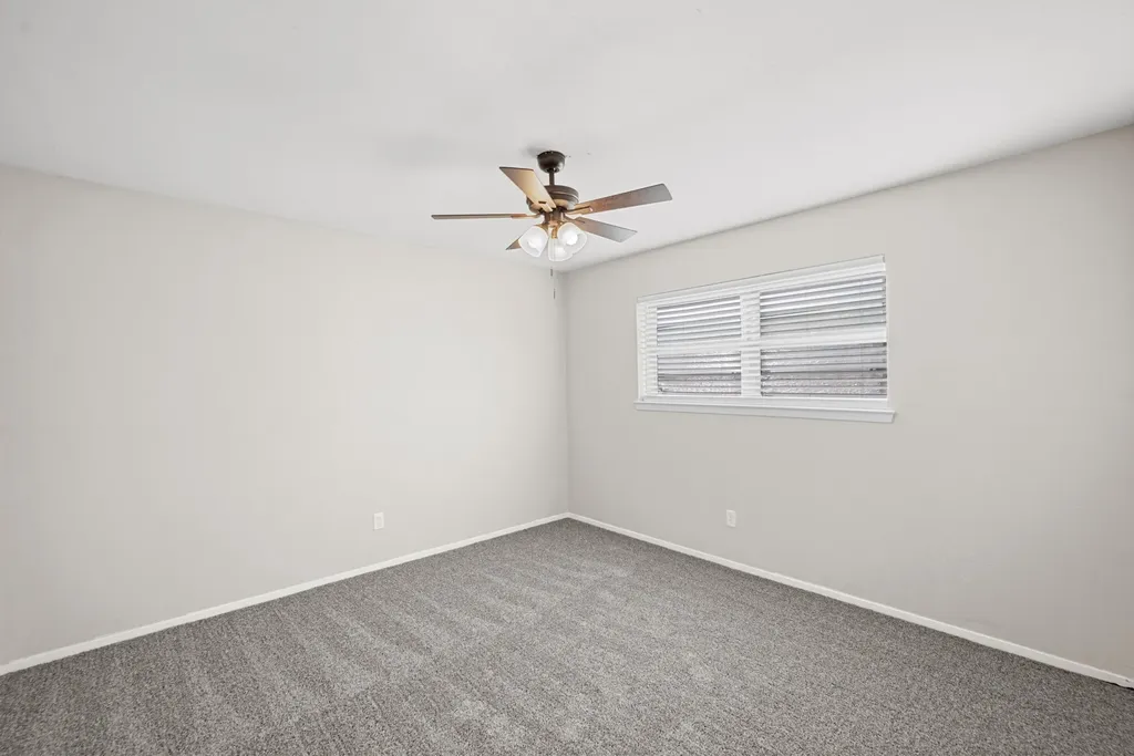 2001 San Jacinto Drive Arlington TX 76012