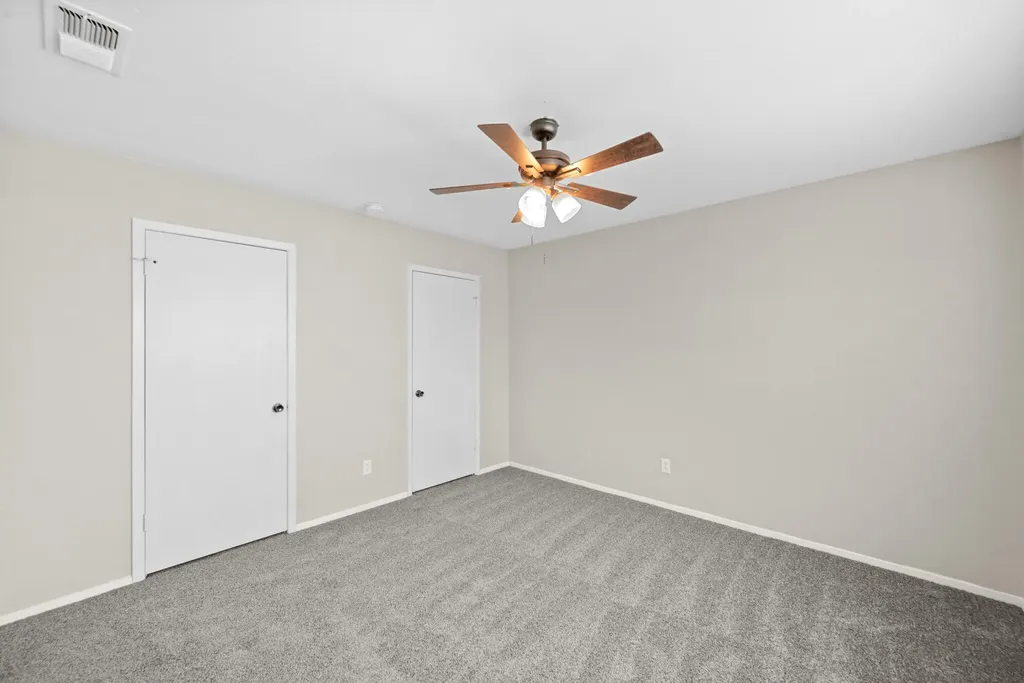2001 San Jacinto Drive Arlington TX 76012