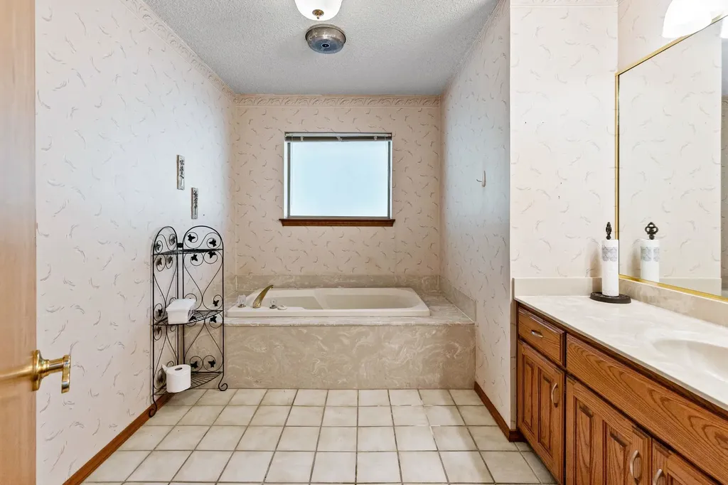 301 Paris Street Pecan Gap TX 75469