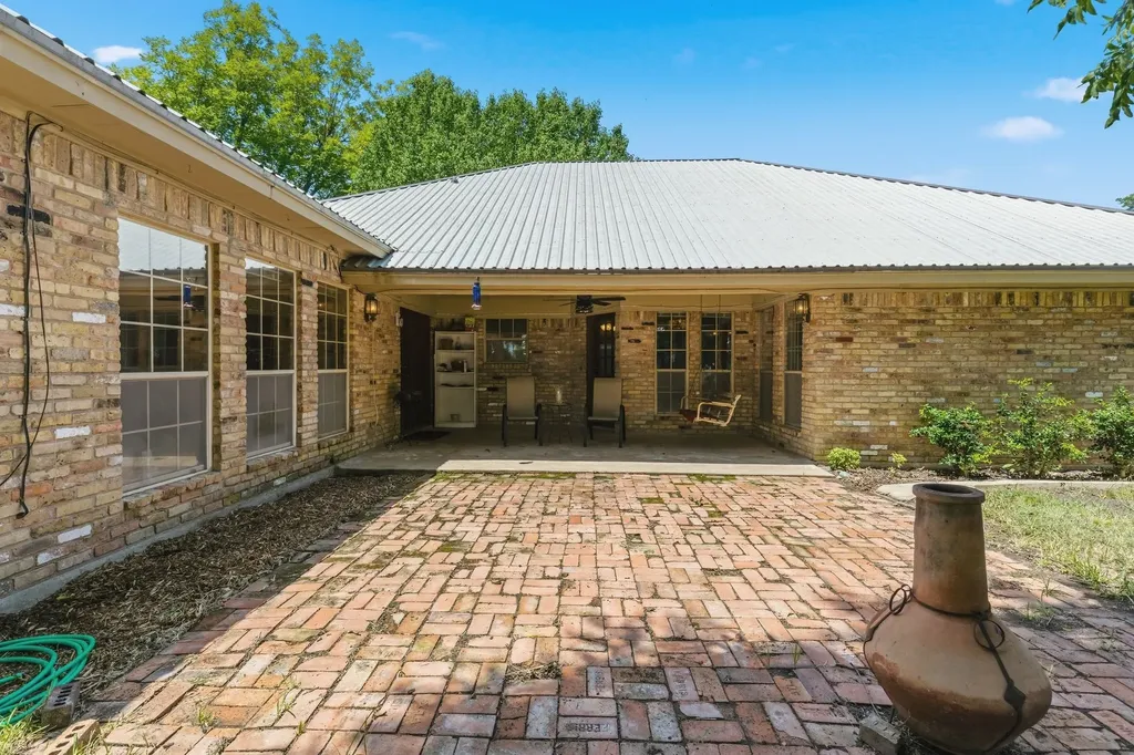 301 Paris Street Pecan Gap TX 75469