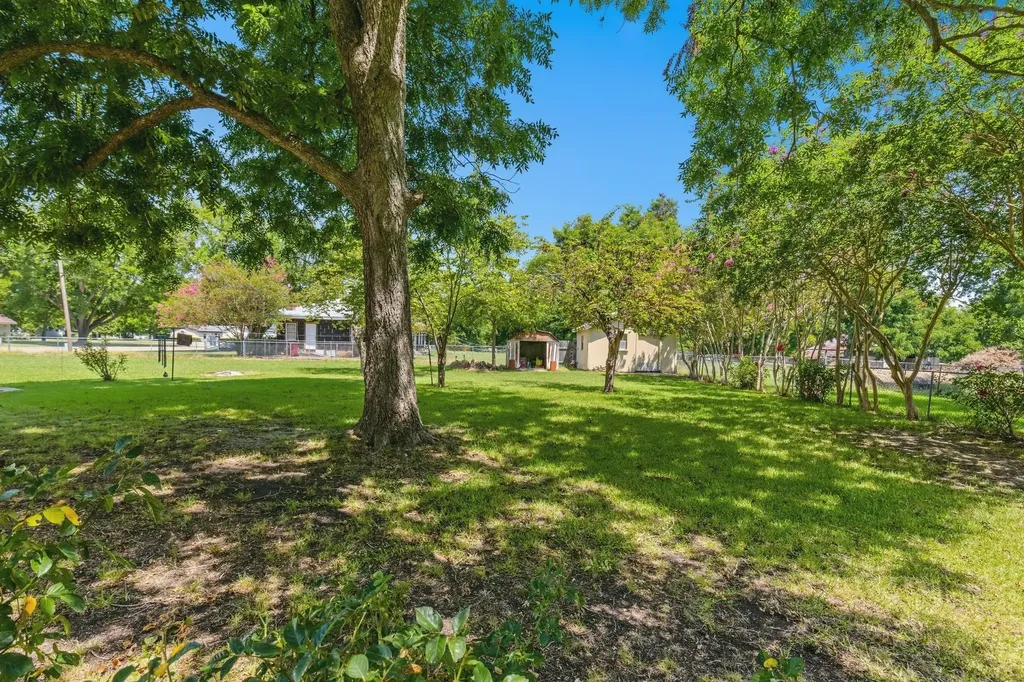 301 Paris Street Pecan Gap TX 75469
