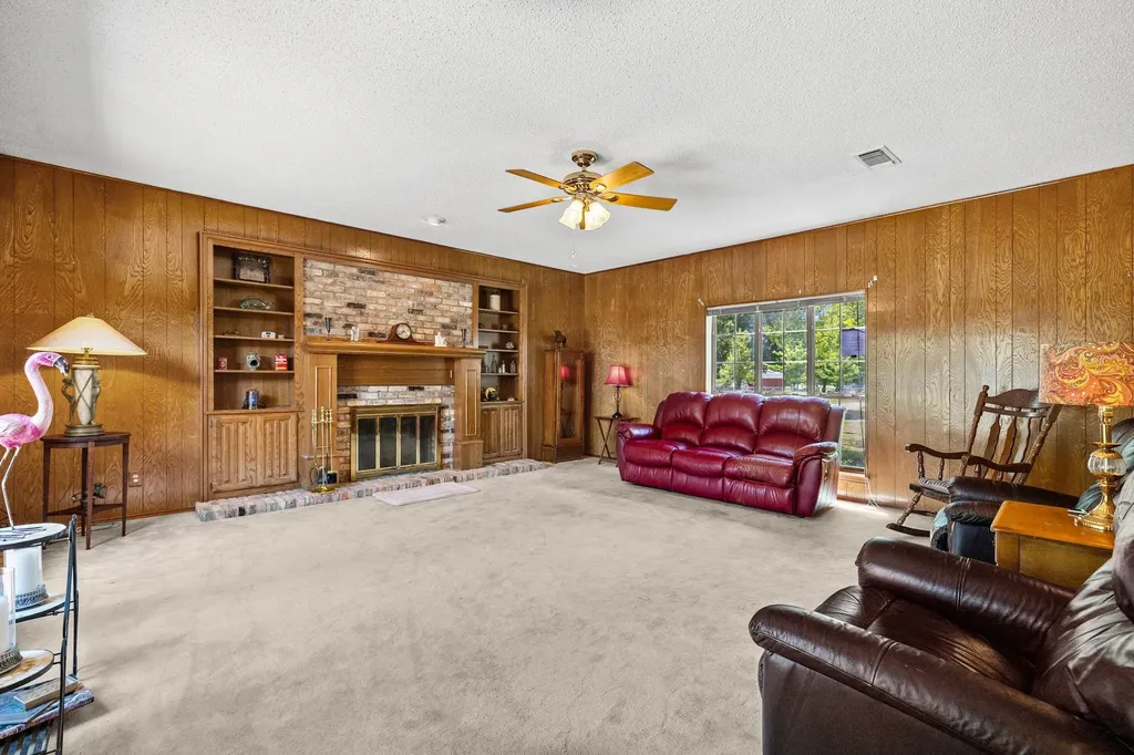301 Paris Street Pecan Gap TX 75469