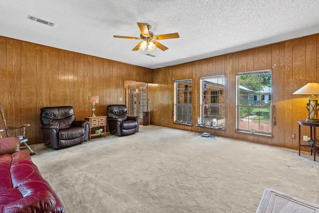 301 Paris Street Pecan Gap TX 75469