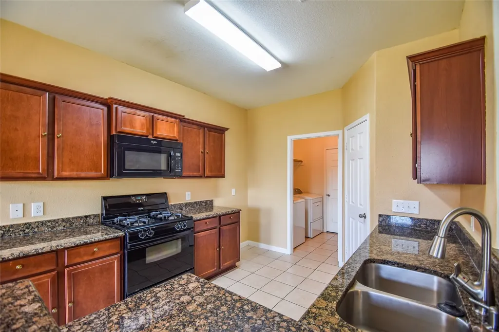 784 Keel Line Drive Crowley TX 76036
