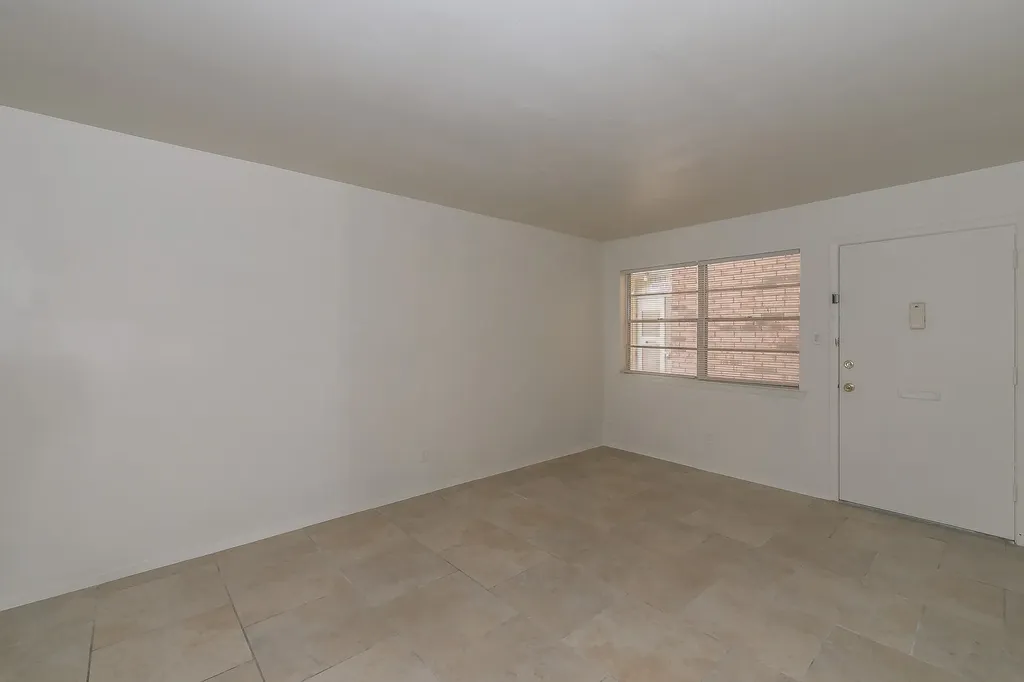 4808 Bryce Avenue Fort Worth TX 76107
