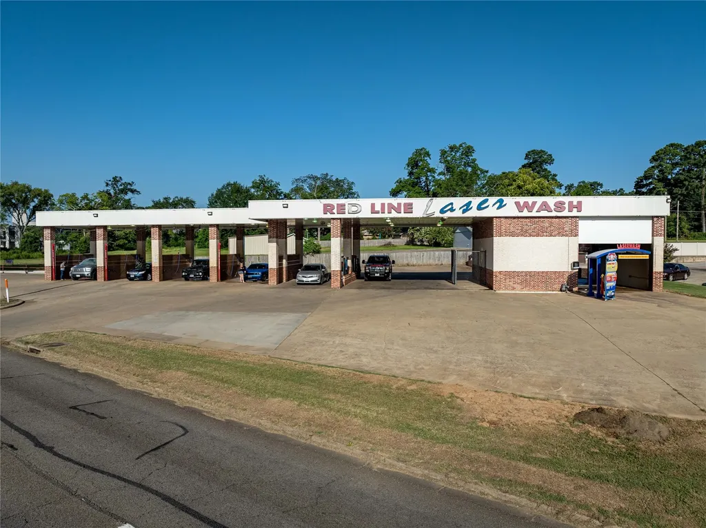 109 S Greer Boulevard Pittsburg TX 75686