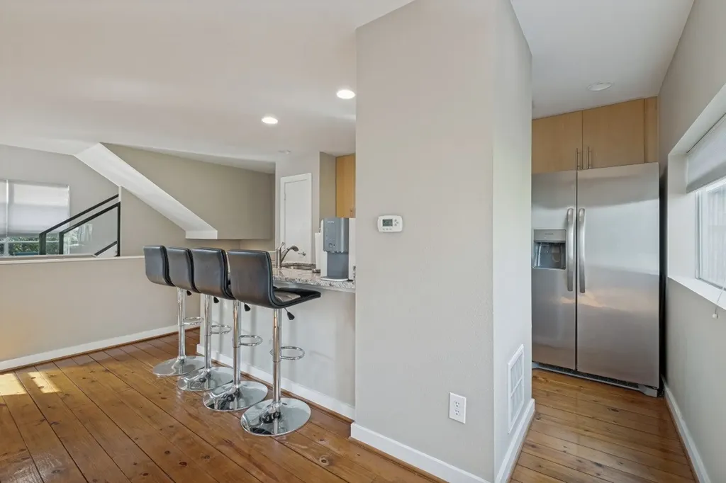 1211 Urban Lofts Drive Dallas TX 75215