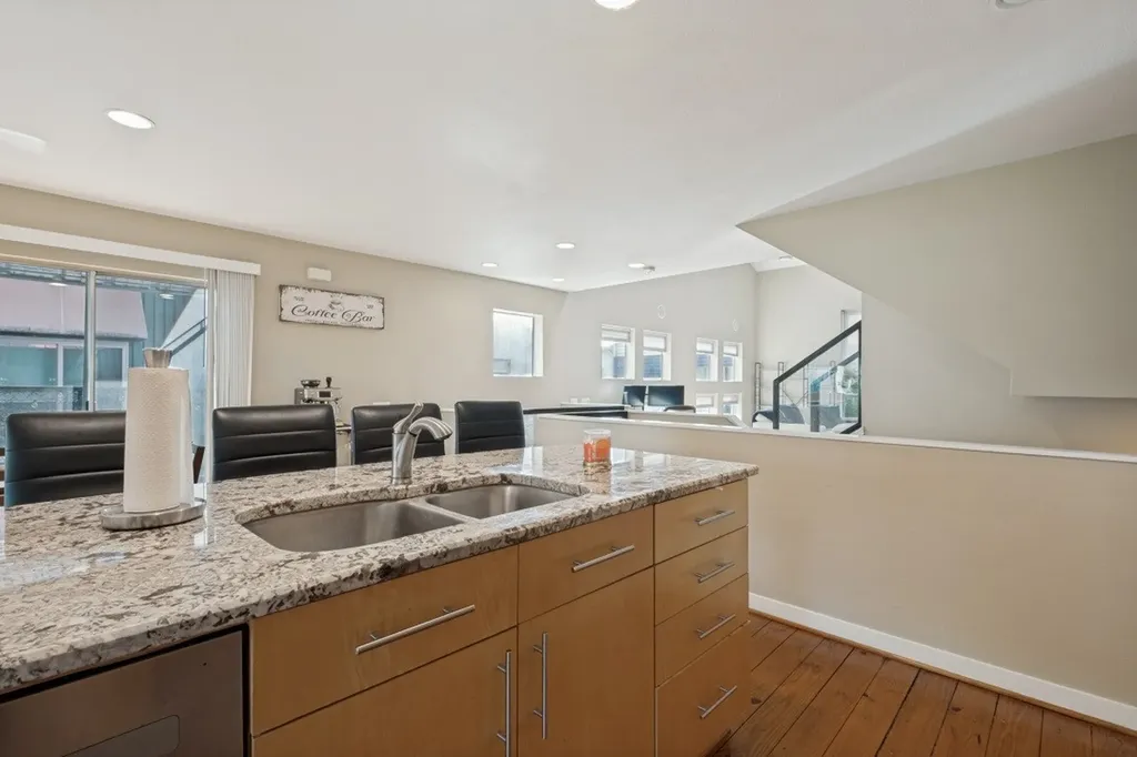 1211 Urban Lofts Drive Dallas TX 75215