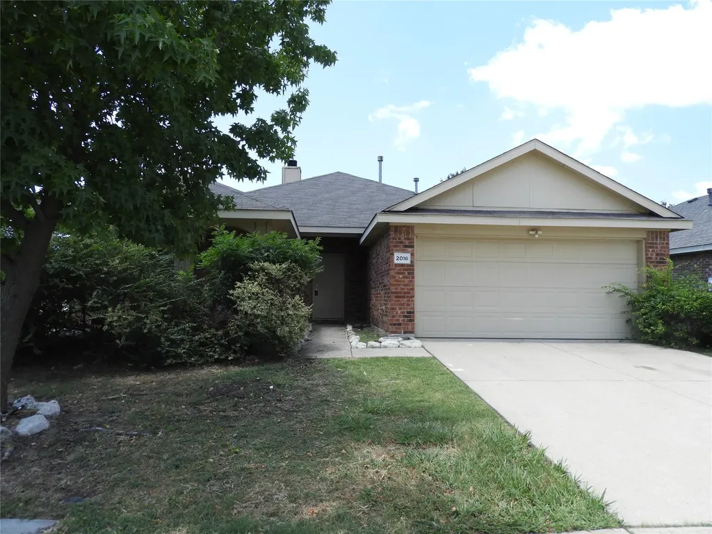 2016 Clinton Drive Mckinney TX 75072