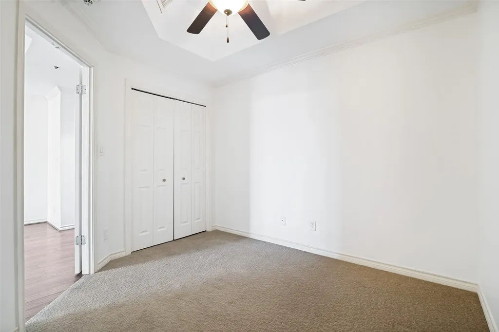 5909 Luther Lane Dallas TX 75225
