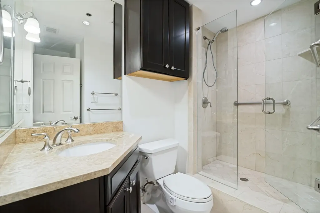 5909 Luther Lane Dallas TX 75225