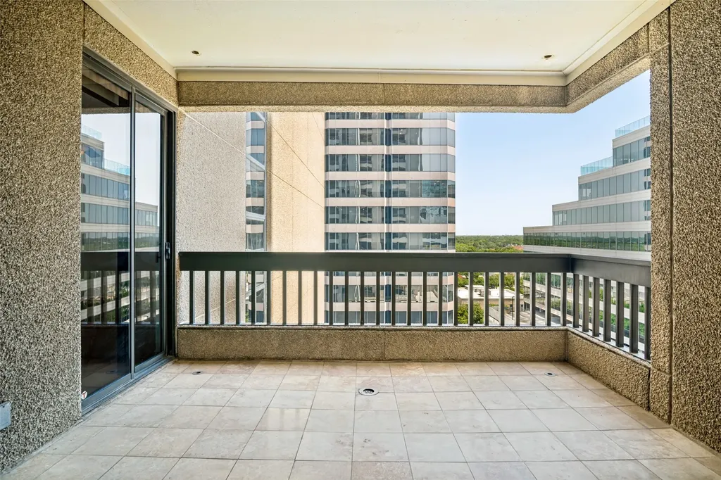 5909 Luther Lane Dallas TX 75225