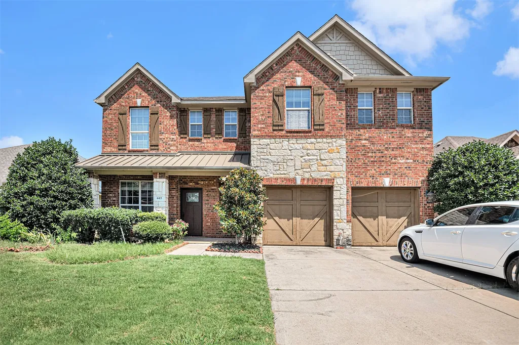 605 Port Royale Way Euless TX 76039